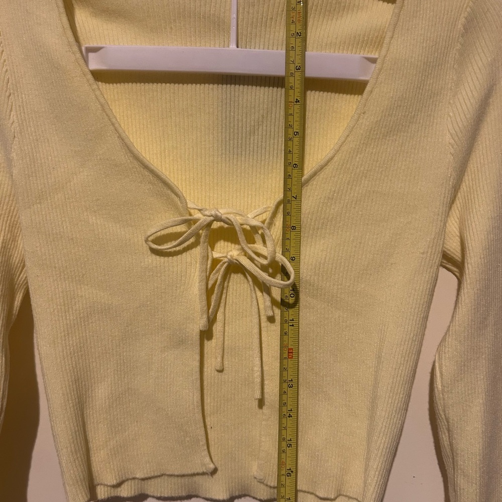 💛Yellow Ribbed Tie-Front Cardigan💛 - Picture 4 of 5